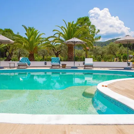 Domus Hospitality 4* Βουρβουρού