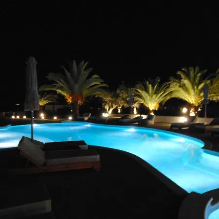 Domus Hospitality Βουρβουρού