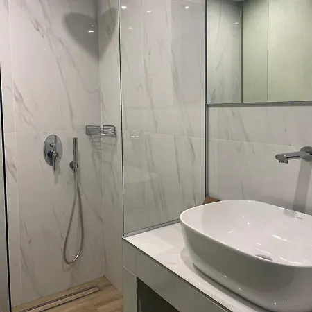 Domus Hospitality Βουρβουρού