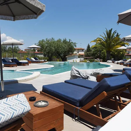Ξενοδοχείο με διαμερίσματα Domus Hospitality Βουρβουρού