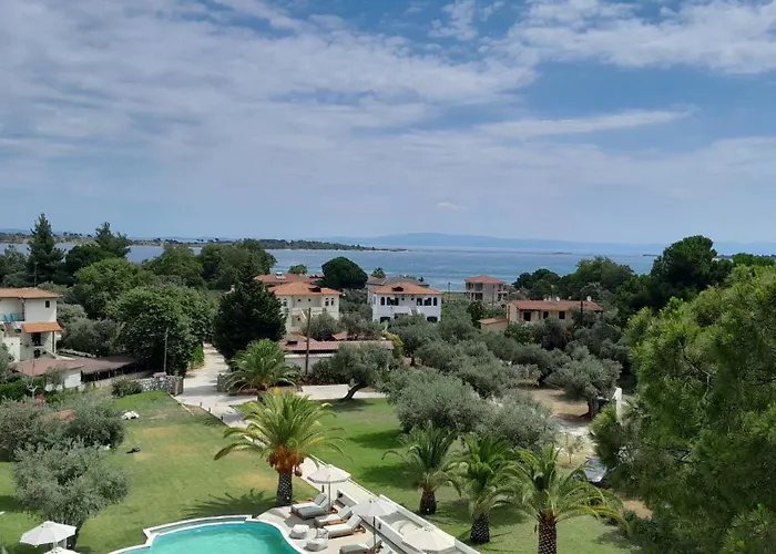Aparthotel Domus Hospitality 4*